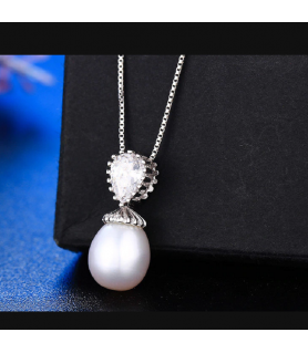 Crown" Perlen, Zirkonia Halskette-Anhanger